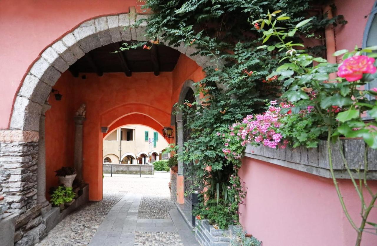 Apartmán Ca' De' Mumi Luino Exteriér fotografie
